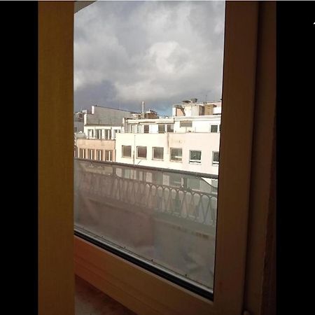 Sleepwell1 Apartment Кьолн Екстериор снимка