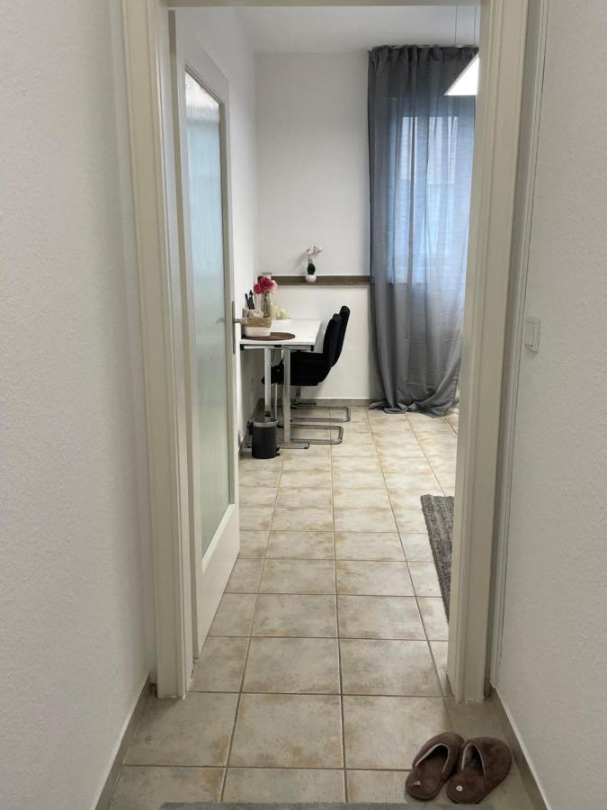 Sleepwell1 Apartment Кьолн Екстериор снимка